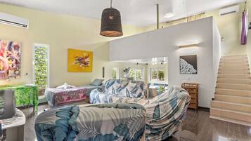 House, Private Pool | Living area