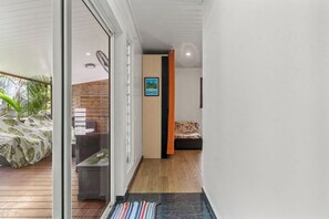 Maison, piscine privée | Intérieur