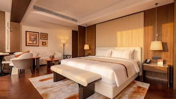 Deluxe Room, 1 King Bed, Non Smoking, City View