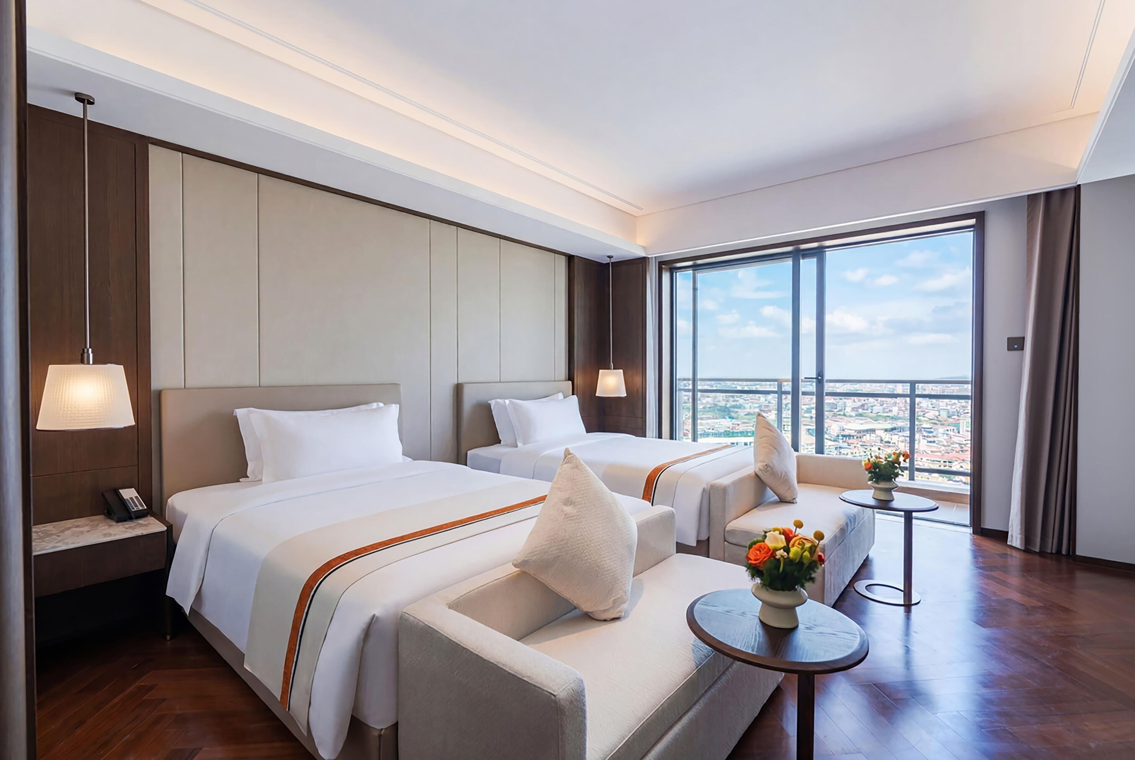 Room, 1 King Bed, Non Smoking, City View