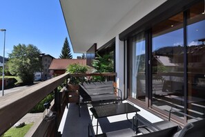Property grounds - 2nd floor, balcony, ski locker, 45m², Les Gets (Les Gets)