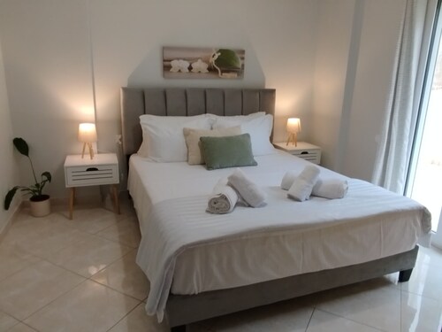 Stella di Eleni Family House - Analipsi - 3 BR - Garden & Parking