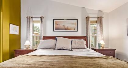 Perfect 3-bedroom house w/ putting green & AC in tranquil San Tan Valley