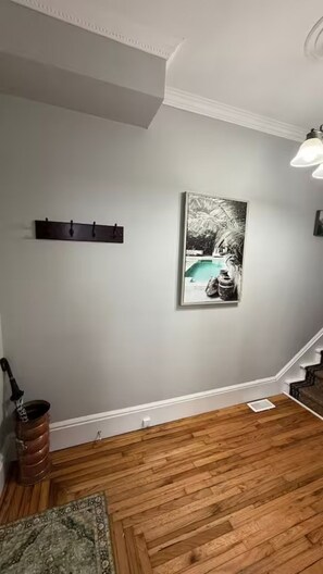 Interior - Spacious Downtown Heritage Stay (est. 1901), Free Parking (St. John's)