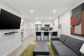 Living area - Modern 1BR South Health Campus Free Parking (Calgary)