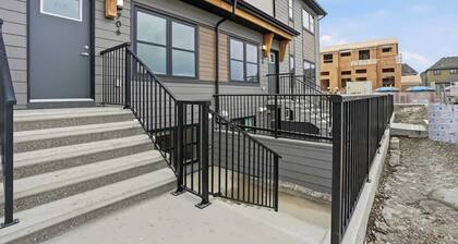 Modern 1BR South Health Campus Free Parking