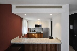 Standard Studio | Private kitchen - Aldea Thai Studios Steps to Beach & 5th (Playa del Carmen)