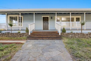 Exterior detail - Spacious 3BR Retreat | 2 Acres + Views (Sonoma)