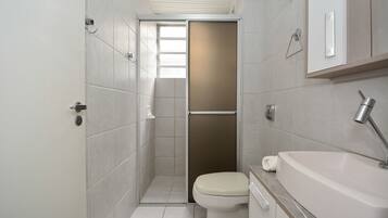 Apartment | Bathroom