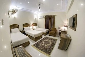 Room - Qinwan Hotel & Suites (Rawalpindi)