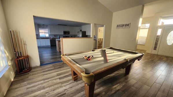 Spielezimmer