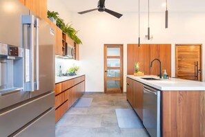 Private kitchen - Guanacaste house in downtown Uvita (Uvita)