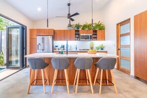 Private kitchen - Guanacaste house in downtown Uvita (Uvita)