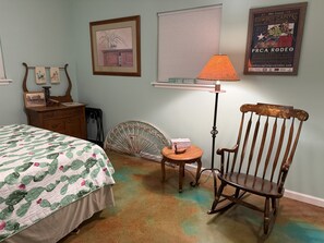 2 habitaciones, tabla de planchar con plancha, internet y ropa de cama 