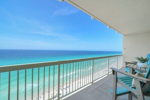 Property grounds - Luxury GulfFront View 2 Kings+Bunks (Panama City Beach)