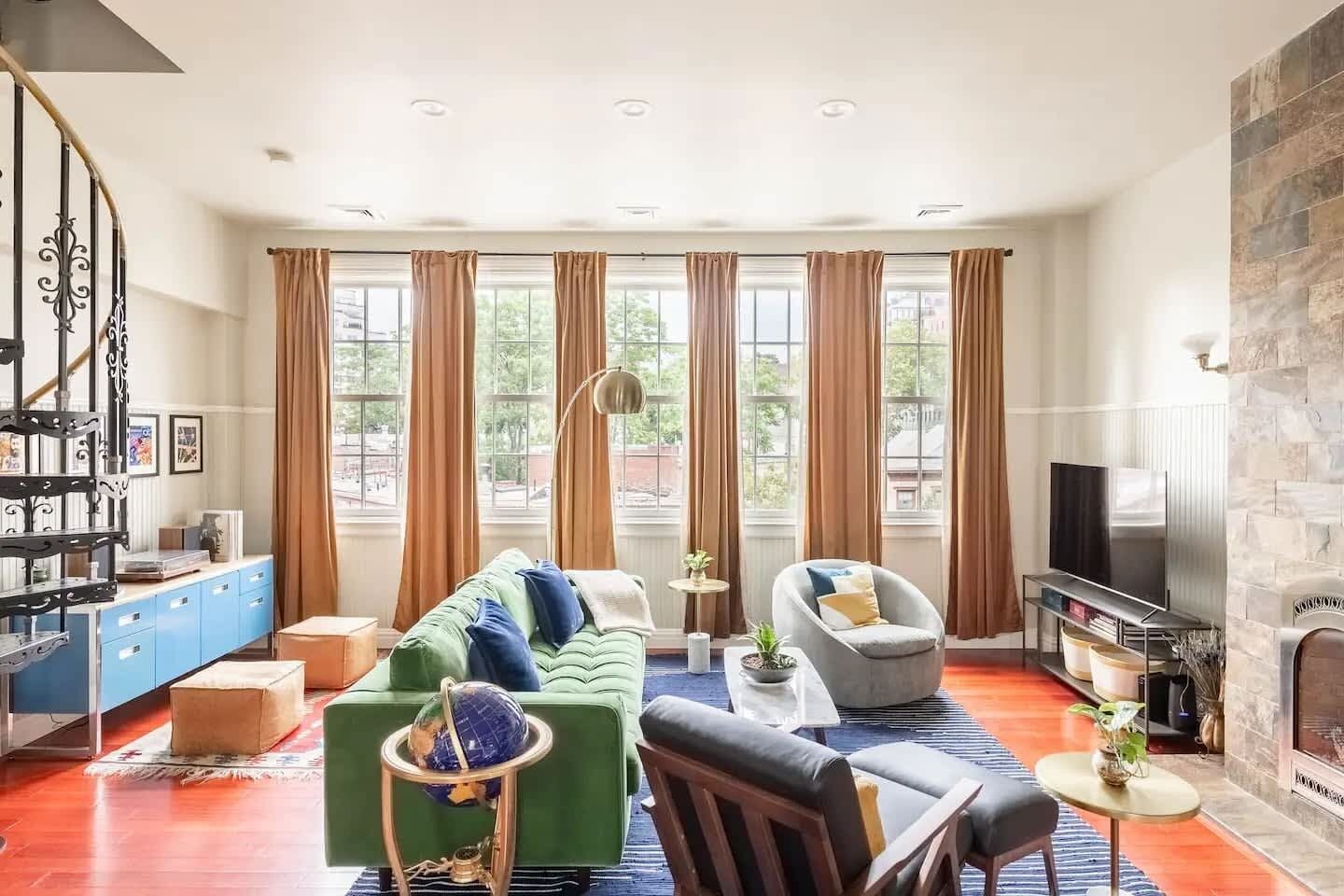 TV, fireplace, stereo, offices
