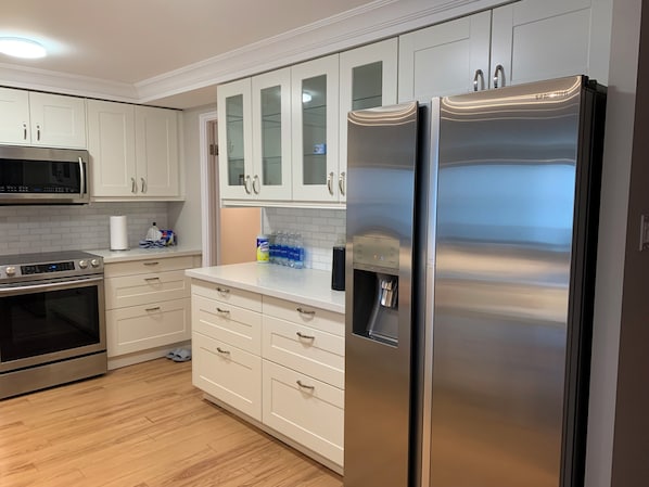 Private kitchen - Joshua Osborne Hotel (Greater Sudbury)