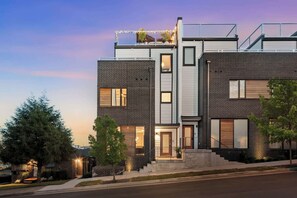Exterior - Summer double rooftop decks, skyline views, media room near Broadway & Gulch (Nashville)