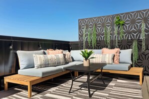 Terrace/patio - July 4th rooftop deck, skyline views, chef's kitchen near Broadway (Nashville)