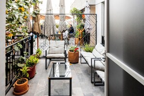 Terrace/patio - COMPLEJO MATAMOROS · Oasis Urbano con Piscina y Gimnasio (Oaxaca)
