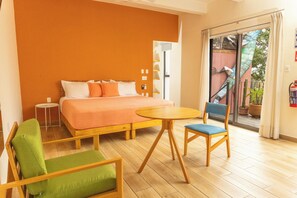 Tabla de planchar con plancha, wifi y ropa de cama 