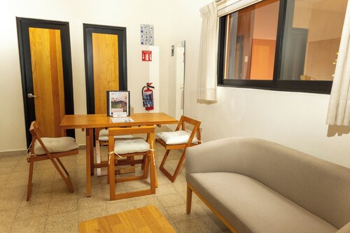 REGIONES - COSTA · Cool Apartment Surrounded by Greenery