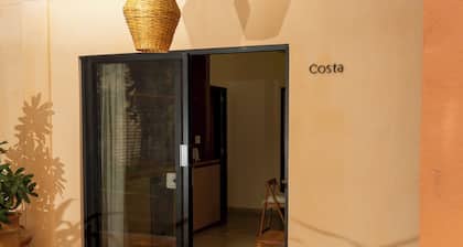 REGIONES - COSTA · Cool Apartment Surrounded by Greenery