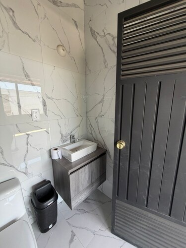 2-bedroom house in perfect Coquimatlán with cool AC