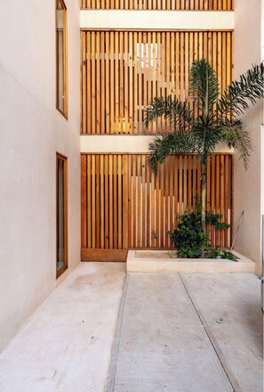 Exterior detail - DEPA POINTE · Apartamento con Alberca Privada en La Punta (Brisas de Zicatela)