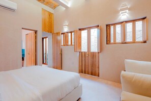 Iron/ironing board, WiFi, bed sheets - COLÓN · Luxury house with pool and terrace for 6 (Oaxaca)