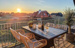 Outdoor dining - 2 bedroom gorgeous home in Skagen (Skagen)