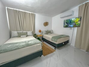3 bedrooms, iron/ironing board, Internet, bed sheets - Anvil Forest Escape I |6PPL| POOL|Generator| PKG (Rio Grande)