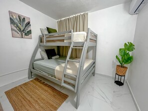 Room - Vrbo Property (Rio Grande)