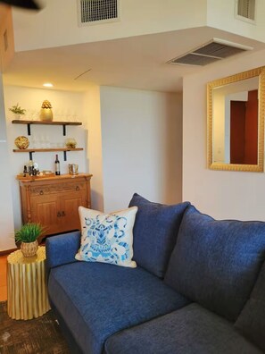 Living area - Luxury Condo in Wyndham Resort - Mountain View Studio (Río Grande)