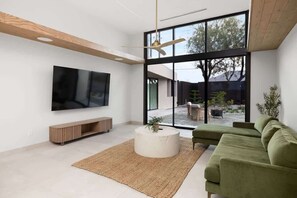 TV