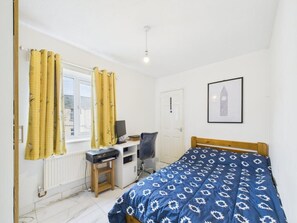 2 Schlafzimmer, Bügeleisen/Bügelbrett, WLAN