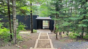 Exterior - Spa and Escape by the Water | Loveshack (Saint-Alphonse-Rodriguez)