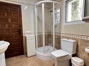 Bathroom - Villa Mitica with Private Pool in Benitachell (El Poble Nou de Benitatxell/Benitachell)