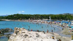 Beach nearby, sun loungers