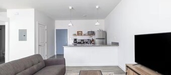 Third floor apartment in Downtown Clarksvill