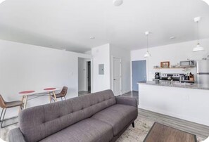 Nicht klassifiziertes Bild, 3 von 16, Schaltfläche