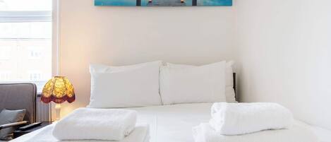 1 bedroom, iron/ironing board, Internet, bed sheets