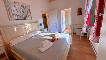 Comfort Room, Garden View