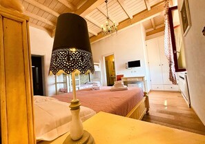 Comfort Quadruple Room, Garden View - NonnaNara (Grosseto)