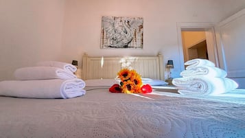 Comfort Room, Garden View