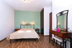 Room - NO.1 ELEKTRA-TWO BEDROOM APARTMENT (Mikros Prinos)