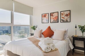 Iron/ironing board, bed sheets, wheelchair access - Modern Apartment in Nunoa Terrace and Pool (Ñuñoa)