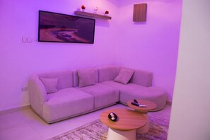 Apartment, Parkblick | Wohnbereich