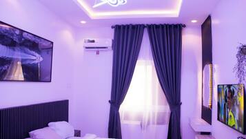 Deluxe Apartment, Park View