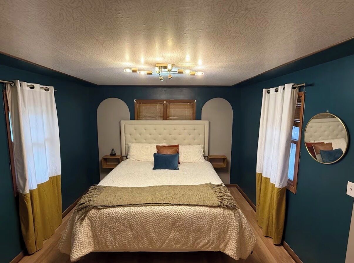 2 bedrooms, WiFi, bed sheets, wheelchair access